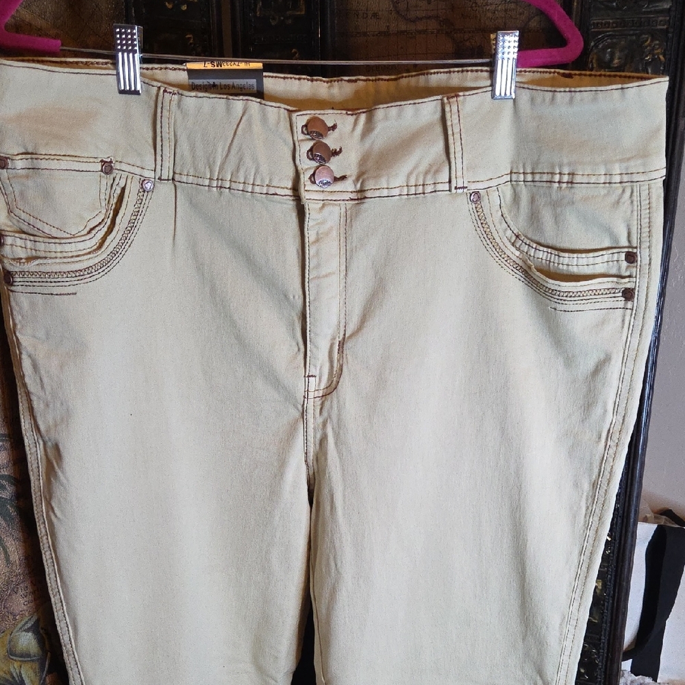 Hailey Women's Jeans